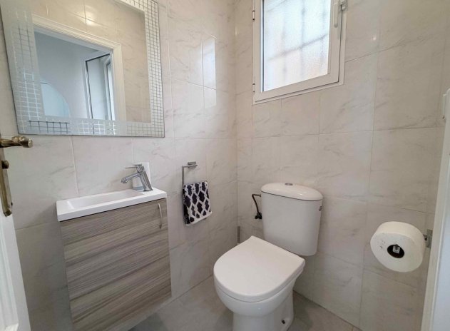 Herverkoop - Rijwoning - Orihuela Costa - La Chismosa