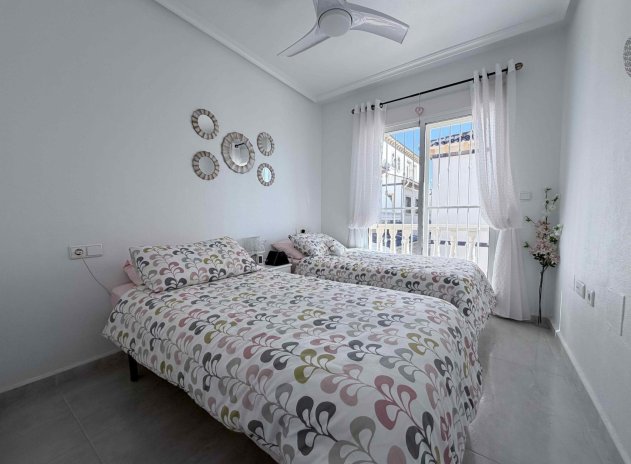 Herverkoop - Rijwoning - Orihuela Costa - La Chismosa
