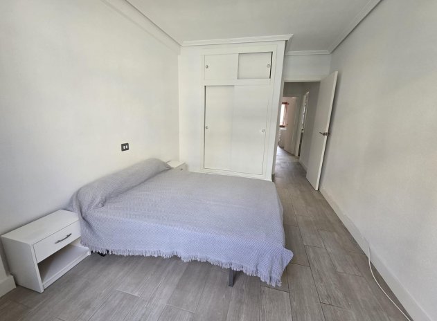Herverkoop - Appartement - Torrevieja - Acequion