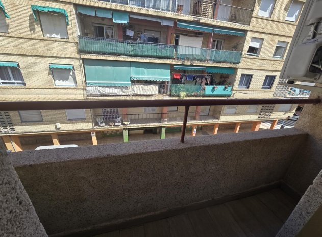 Herverkoop - Appartement - Torrevieja - Acequion
