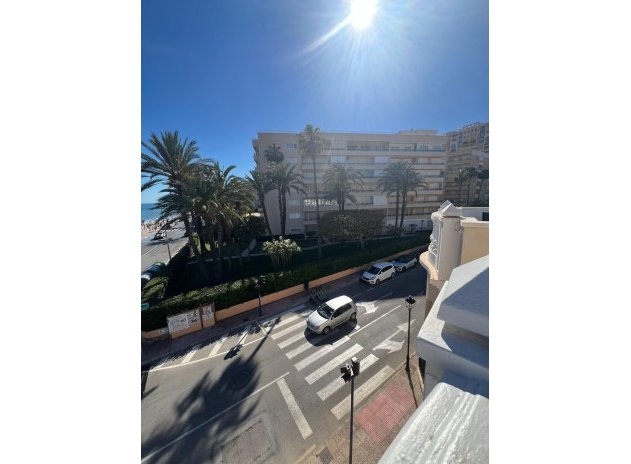Resale - Apartment / Flat * - Torrevieja *