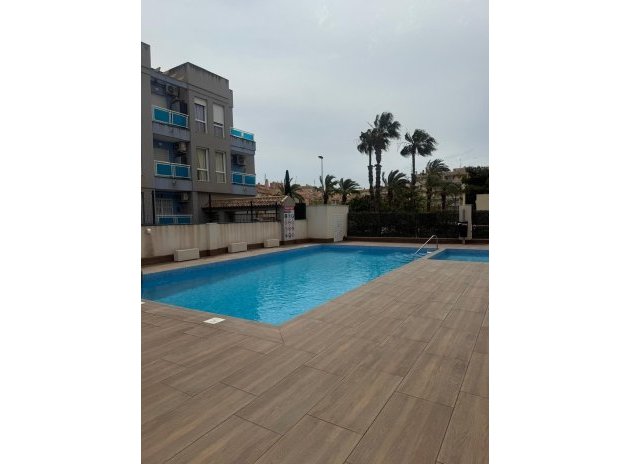 Herverkoop - Appartement - Torrevieja - Playa de los Locos
