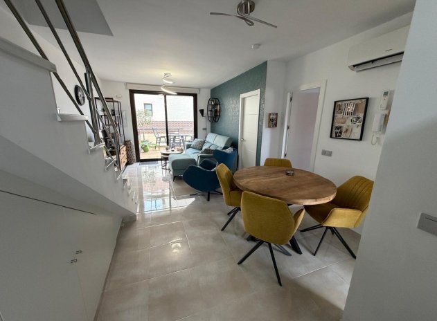 Resale - Apartment / Flat * - Orihuela Costa * - Lomas de Cabo Roig *