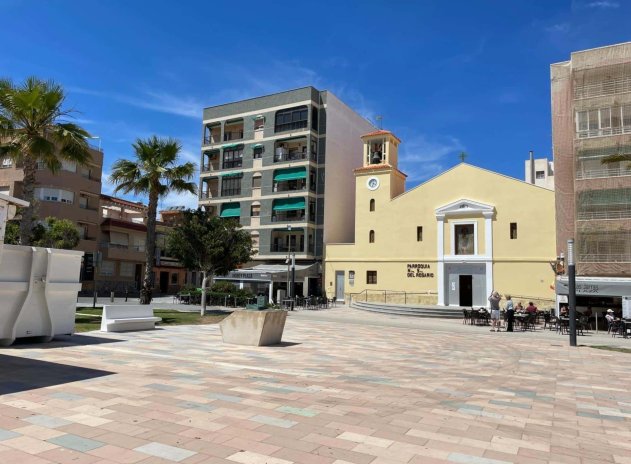 Revente - Maison mitoyenne - Torrevieja