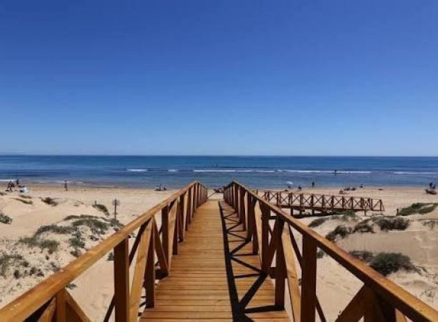 Revente - Maison mitoyenne - Torrevieja