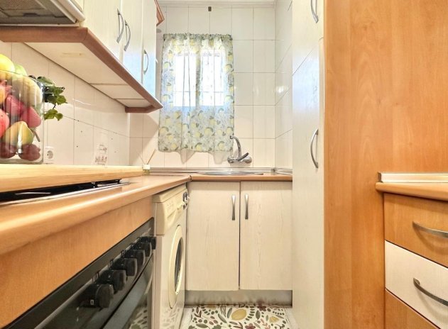 Herverkoop - Appartement - Torrevieja - La Siesta