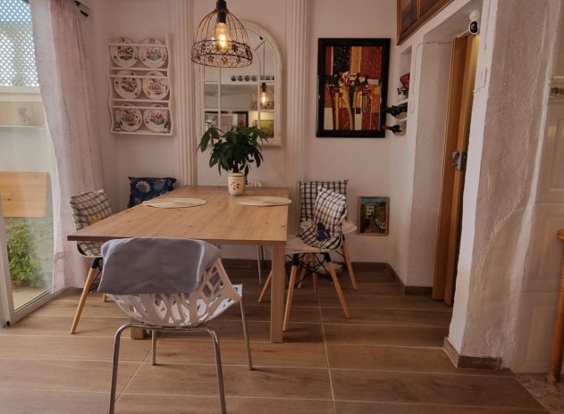 Revente - Maison mitoyenne - Torrevieja