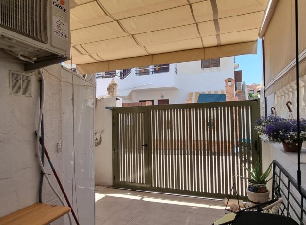 Revente - Maison mitoyenne - Torrevieja