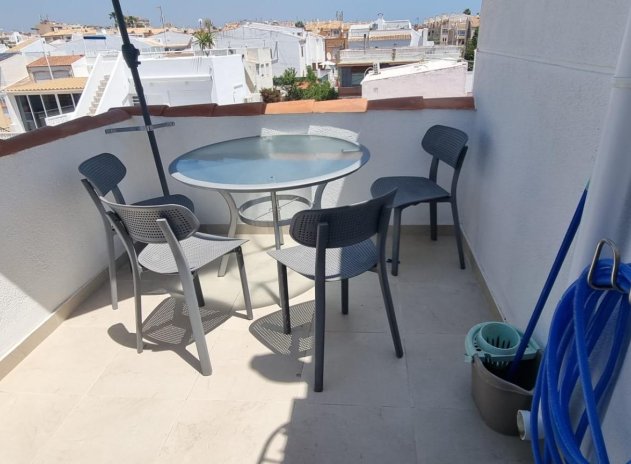 Revente - Maison mitoyenne - Torrevieja
