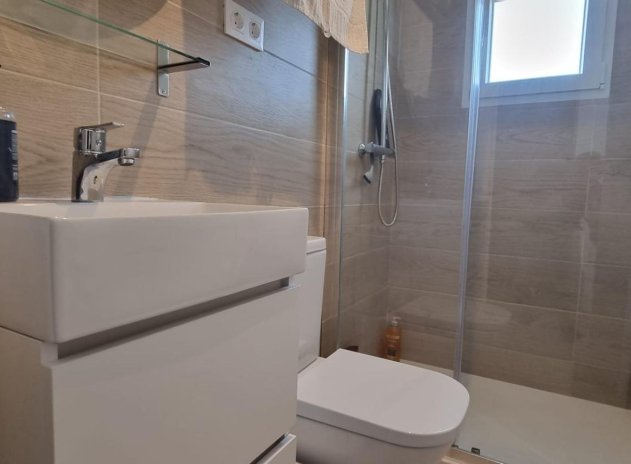 Revente - Maison mitoyenne - Torrevieja
