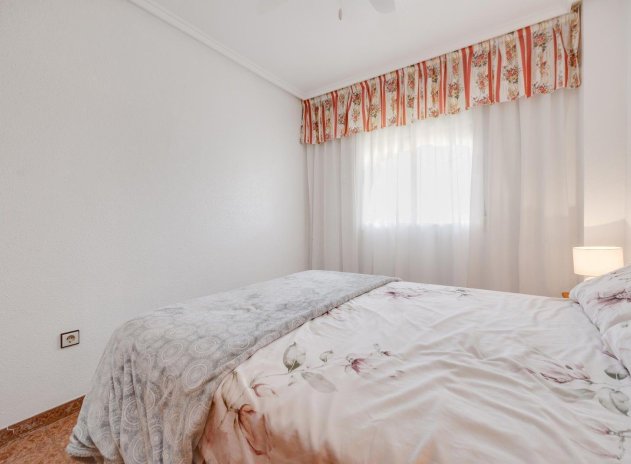 Herverkoop - Appartement - Torrevieja - La Siesta