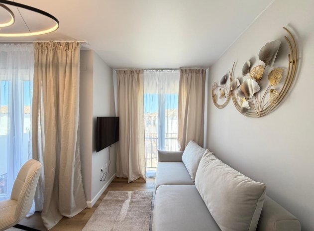 Resale - Apartment / Flat * - San Miguel de Salinas * - 03193