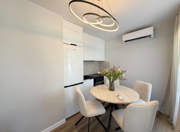 Resale - Apartment / Flat * - San Miguel de Salinas * - 03193