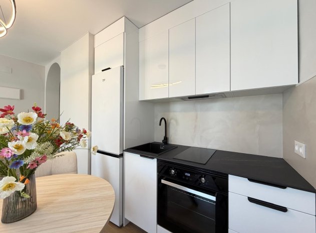 Resale - Apartment / Flat * - San Miguel de Salinas * - 03193