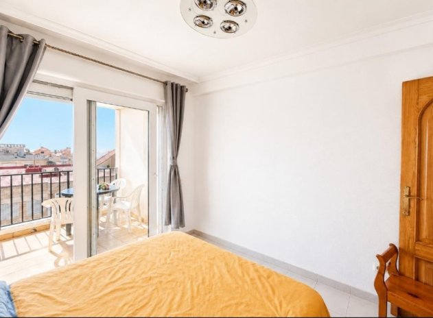 Herverkoop - Appartement - Torrevieja - La Mata