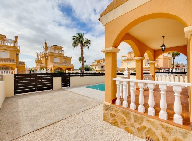 Herverkoop - Villa - Algorfa - Costa blanca sur