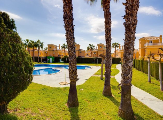 Herverkoop - Villa - Algorfa - Costa blanca sur