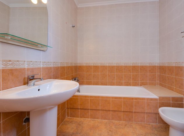 Herverkoop - Villa - Algorfa - Costa blanca sur