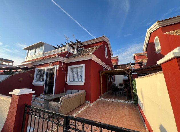 Herverkoop - Villa - Orihuela Costa - PAU 26