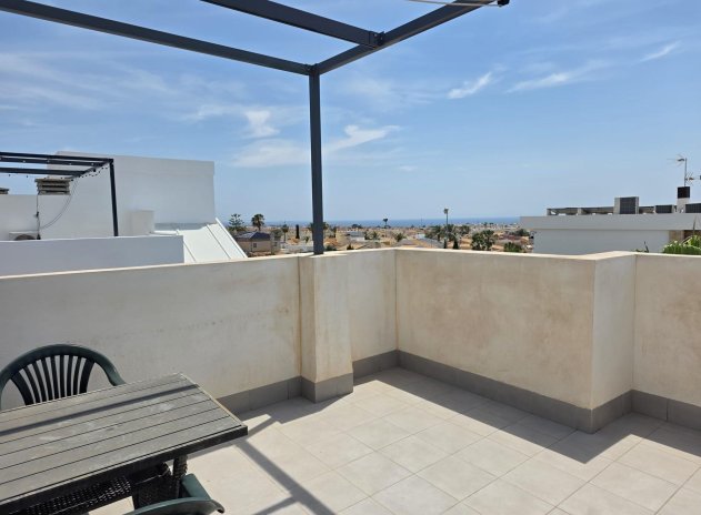 Herverkoop - Rijwoning - Orihuela Costa - Montezenia