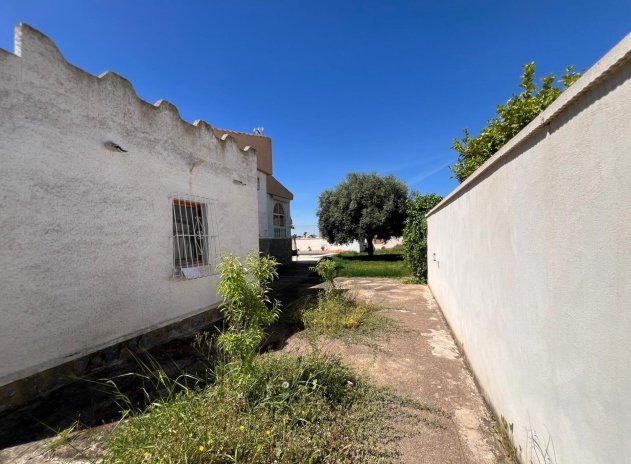 Herverkoop - Villa - Torrevieja - La Siesta