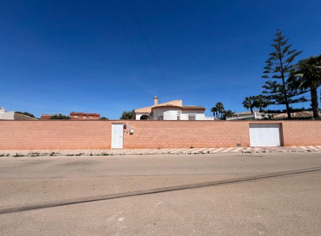Herverkoop - Villa - Torrevieja - La Siesta