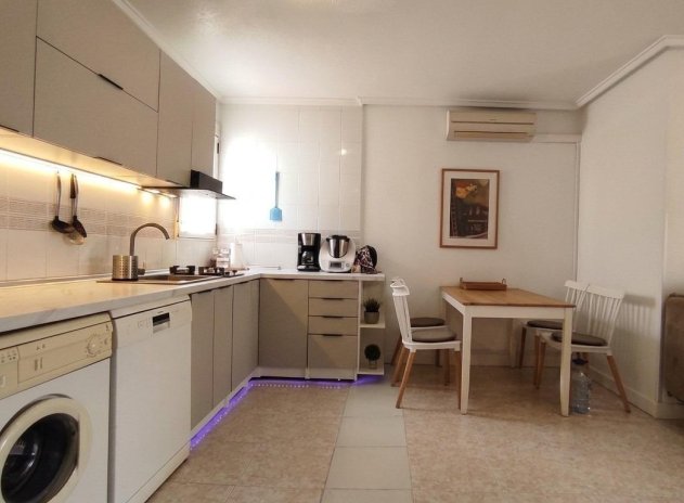 Herverkoop - Appartement - Torrevieja - Los Balcones