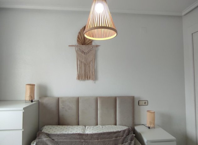 Herverkoop - Appartement - Torrevieja - Los Balcones