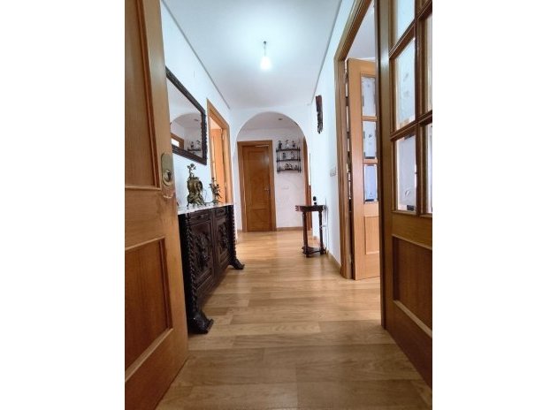 Resale - Apartment / Flat * - Torrevieja *