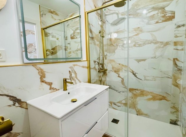 Herverkoop - Appartement - Torrevieja - Punta Prima