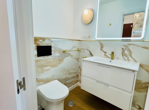 Herverkoop - Appartement - Torrevieja - Punta Prima