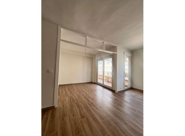 Wiederverkauf - Wohnung - Torrevieja
