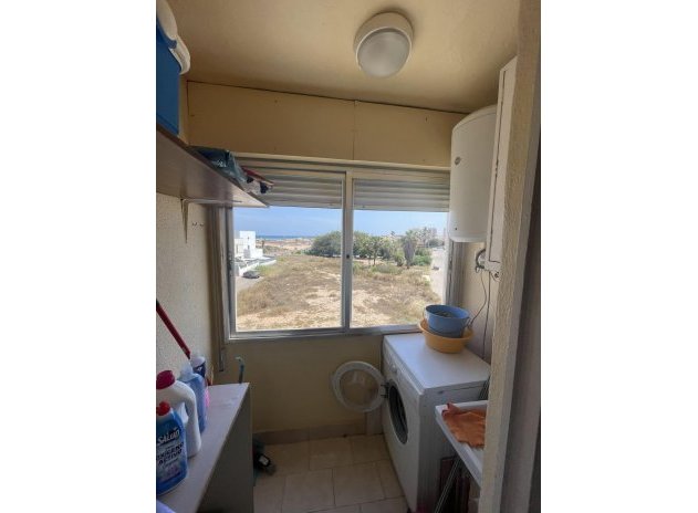 Resale - Apartment / Flat * - Torrevieja * - Miramar - Torre del Moro