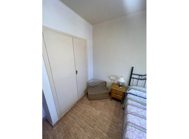 Resale - Apartment / Flat * - Torrevieja * - Miramar - Torre del Moro