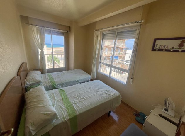 Resale - Apartment / Flat * - Torrevieja * - Miramar - Torre del Moro
