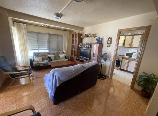Resale - Apartment / Flat * - Torrevieja * - Miramar - Torre del Moro