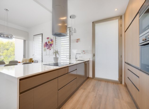 Reventa - Apartamento / Piso - San Miguel de Salinas