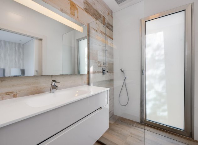 Reventa - Apartamento / Piso - San Miguel de Salinas