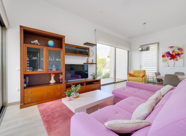 Reventa - Apartamento / Piso - San Miguel de Salinas