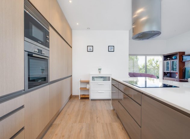 Reventa - Apartamento / Piso - San Miguel de Salinas