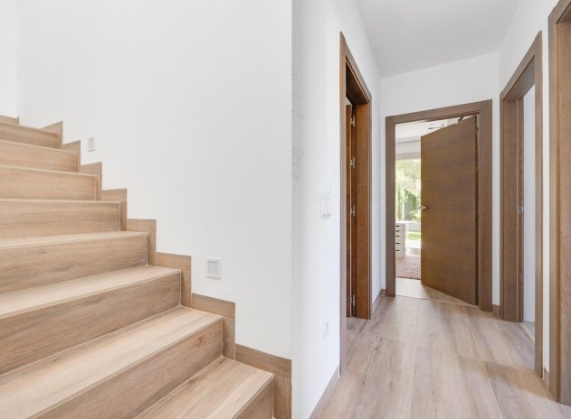 Reventa - Apartamento / Piso - San Miguel de Salinas