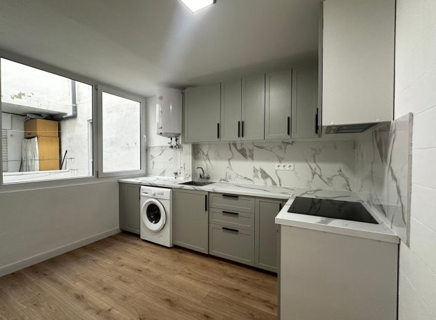 Herverkoop - Appartement - Torrevieja - Acequion