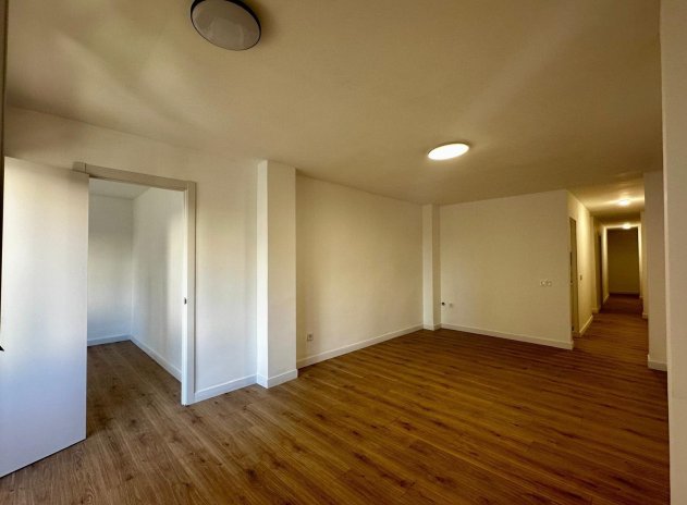 Herverkoop - Appartement - Torrevieja - Acequion