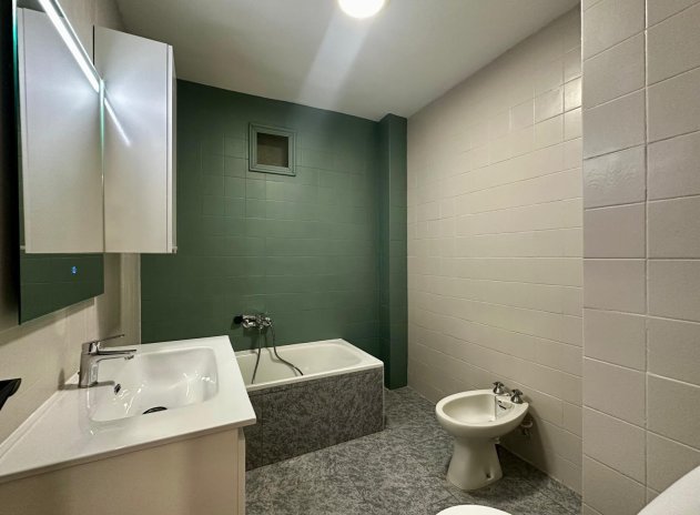 Herverkoop - Appartement - Torrevieja - Acequion