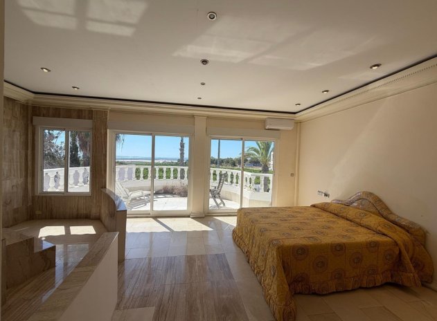 Herverkoop - Villa - Jacarilla - Comunidad valenciana