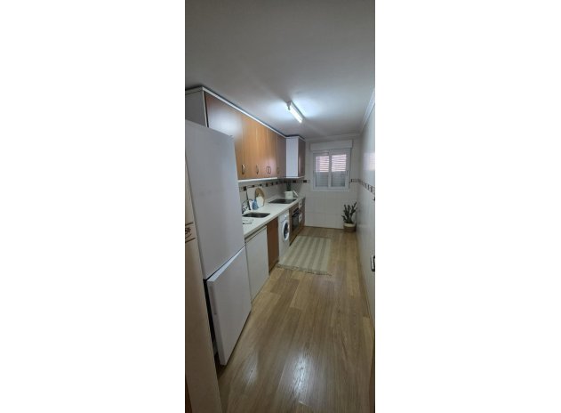 Resale - Apartment / Flat * - Torrevieja *