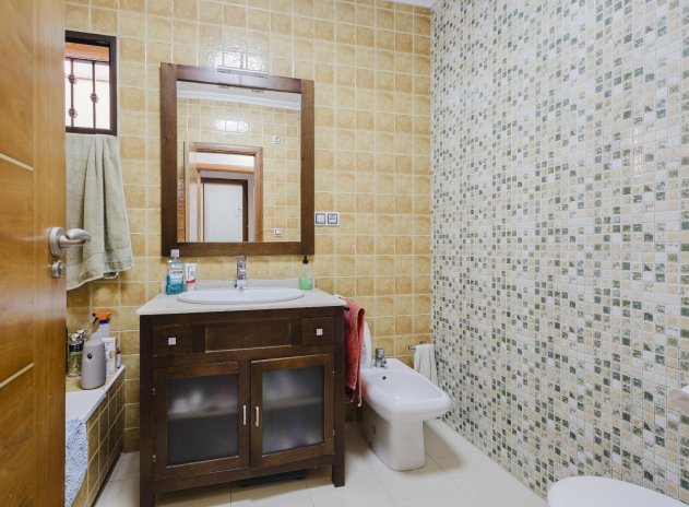 Herverkoop - Villa - Torrevieja - Aguas Nuevas