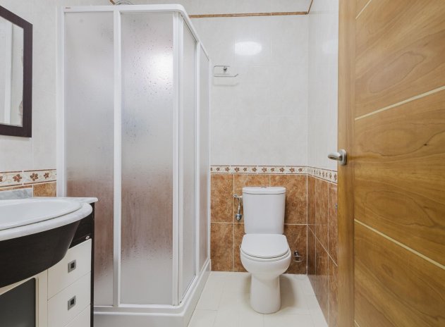 Herverkoop - Villa - Torrevieja - Aguas Nuevas