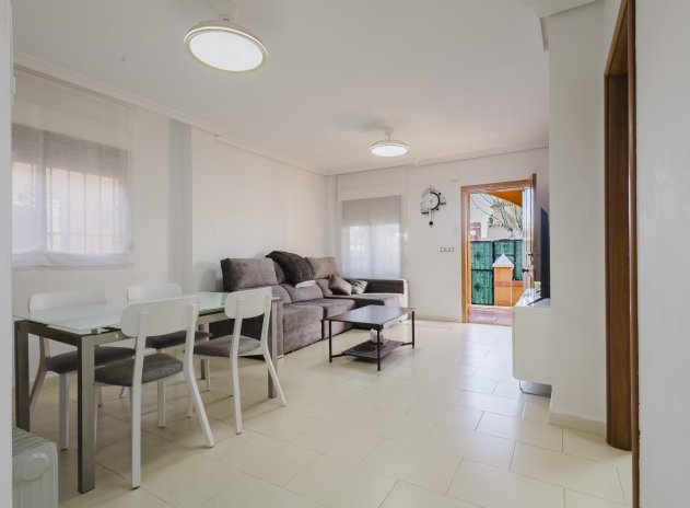 Herverkoop - Villa - Torrevieja - Aguas Nuevas