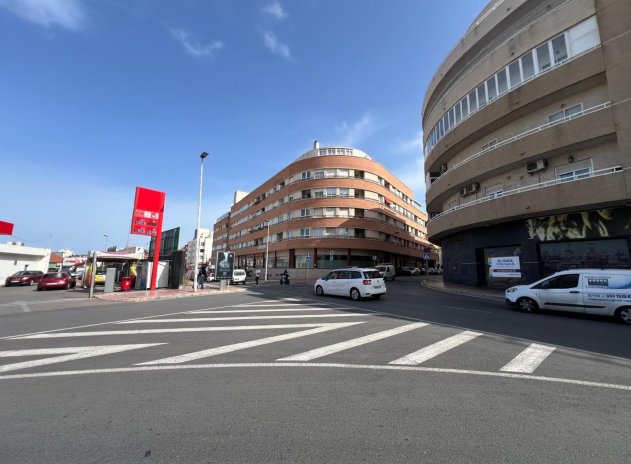 Wiederverkauf - Wohnung - Torrevieja - Parque de las Naciones